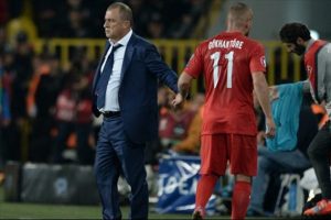 Rudi V&ouml;ller: Fatih Terim'i &ccedil;ağırdık ama gelmedi