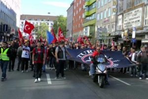 M&uuml;nih'te PKK'ya karşı miting