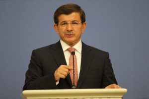 Davutoğlu "Eşime hakaret edilmesin diye..."