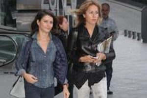 Beren Saat'ten bebek a&ccedil;ıklaması...