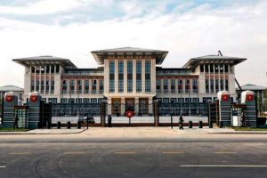 İlklerin resepsiyonuna 3 bin kişi davet edildi