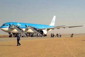 Pilotların grevi 166 bin kişiyi mağdur etti