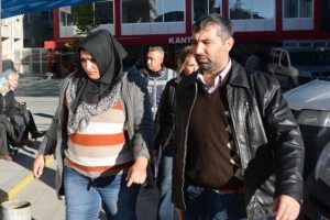 Fuhuş şebekesine operasyon: 20 g&ouml;zaltı