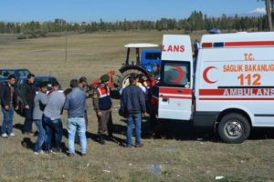 13 yaşındaki &ccedil;ocuk gelin intihar etti