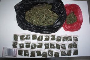 Bursa'da fırından yeni &ccedil;ıkmış esrar