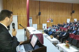 Orhaneli esnafına torba yasa anlatıldı