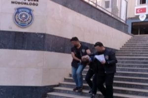 Firari su&ccedil; makinesi yakayı ele verdi