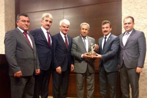 Ankara'da RUMELİSAD r&uuml;zgarı