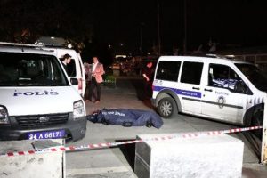 Denizden ceset &ccedil;ıktı