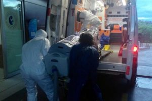 Ebola ş&uuml;phesi acil servis kapattırdı!