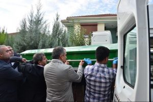 Vahşet! Avukat ve eşini evinde...