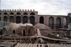 Tarihi hamam, kafe-restorana d&ouml;n&uuml;ş&uuml;yor