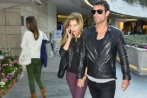 Sinem Kobal ile İbrahim &Ccedil;elikkol ilk kez el ele...
