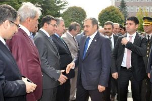 Bakan Eroğlu: "Bal &uuml;retiminde d&uuml;nyada ikinciyiz"