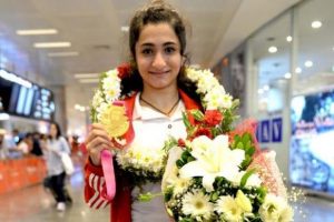 Melisa &Ccedil;akmaklı Bursa'nın gururu oldu!