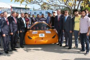 1 TL'ye 120 kilometre g&ouml;t&uuml;r&uuml;yor