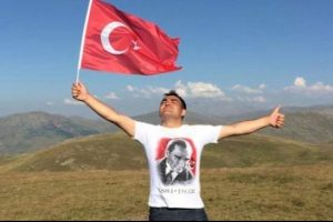 Ara&ccedil;tan indirilip, vuruldu