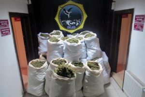 Su tankında tam 396 kilo esrar!