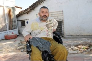 Vicdansızlar onun &ouml;zg&uuml;r&uuml;l&uuml;ğ&uuml;n&uuml; &ccedil;aldı