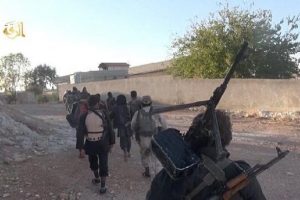 IŞİD militanları Kobani sokaklarında!