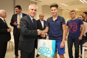Yabancı &ouml;ğrencilerden Bozbey'e ziyaret
