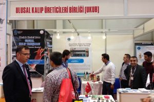 Fuarda &ccedil;alışmalarını sergiledi