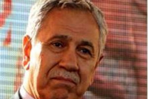 'Kızım tuvalet penceresinden girip...'