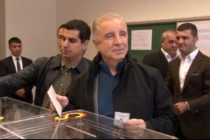 G&ouml;n&uuml;l rahatlığıyla ayrılıyormuş