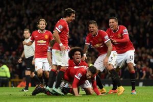ManU 90'da puanı kurtardı:1-1