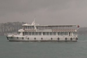 Deniz seferlerine fırtına engeli