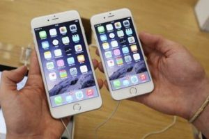 Banka hesabı a&ccedil;ana iPhone 6