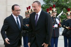 Aliyev, Hollande ile g&ouml;r&uuml;şt&uuml;