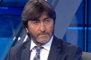 Dilmen'den Beşiktaş y&ouml;netimine T&ouml;re tavsiyesi!