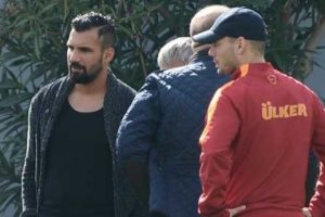 Engin Baytar s&ouml;z&uuml;n&uuml; tuttu!