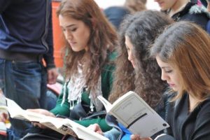 Samsun'da &ouml;ğrencilerdenn okuma etkinliği