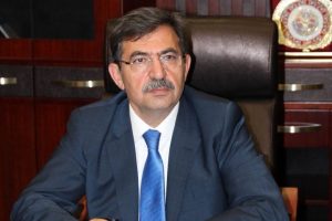 "Bir grup cami hi&ccedil; olmasın istiyor"