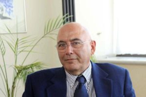 Zeytinciler y&ouml;netmelik değişikliğini durdurdu
