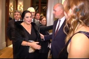 Atina'da 'T&uuml;rkan Sultan'lı kutlama