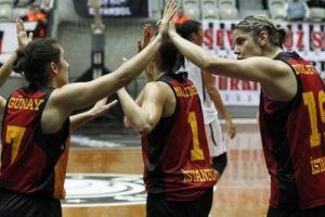 Potadaki dev derbi Galatasaray'ın