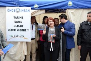 CHP'li Başkan Atat&uuml;rk ile aynı karede
