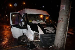 Erzurum'da feci kaza: 9 kişi yaralandı