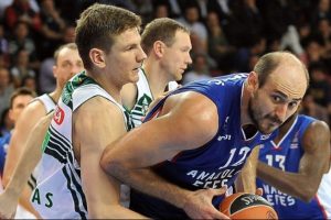 Anadolu Efes Euroleague'de mağlup oldu