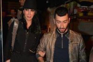 Hande Yener'in yaş takıntısı...