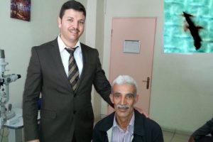 G&ouml;z&uuml;ne 7 milimetre uzunluğundaki metal tel battı
