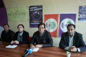 HDP 'ille de sokak' diyor