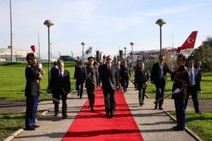 Cumhurbaşkanı Erdoğan Paris'te