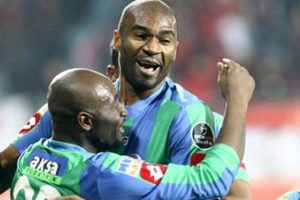 Kweuke, &Ccedil;aykur Rizespor'a hayat verdi