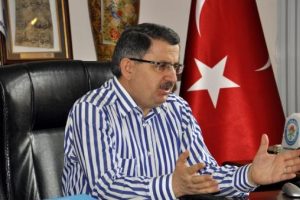 Memur-Sen: Mevsimlik iş&ccedil;ilerin yol g&uuml;venlikleri sağlanmalı