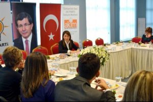 AK Parti 81 ilde STK'ları dinleyecek