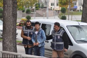 Sevgilisine kızdı ve...